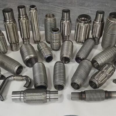 Buy 76 X 120mm Auto Exhaust Flexible Pipe High Strength Outer Wire Braided online manufacture